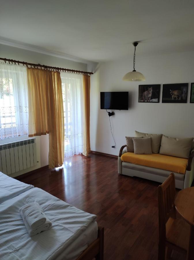 Rezydencja Bukowy Dwor Czarna  Exterior photo