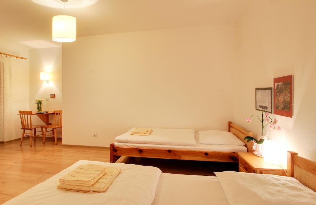 Rezydencja Bukowy Dwor Czarna  Room photo